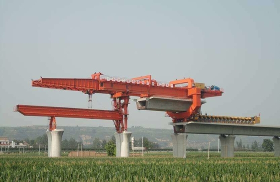 Ferrocarril de alta velocidad 250-300 Ton Bridge Erecting Machine Continuous